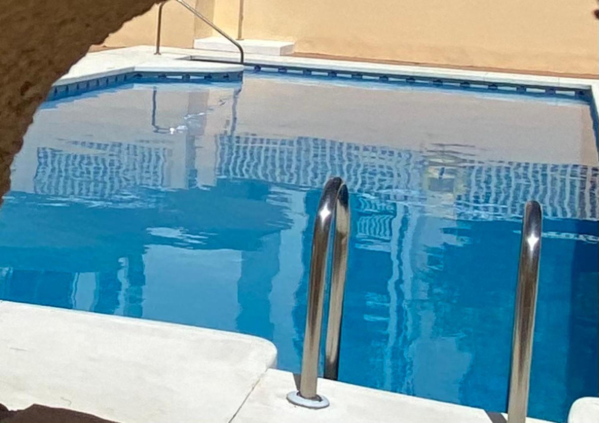 Amplio Con Piscina Apartamento *